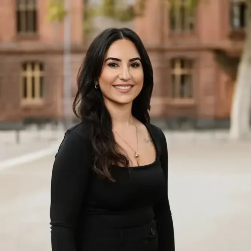 Dilara Temel, Sekretariat und Verwaltung bei der LECTOR Sprachschule
