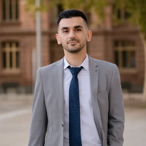 Kamran Mammadov LECTOR